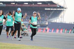 BIB: 1919, 53327, 992, 2993
                            <button type="button" onclick="openModal(10574851)" class="btn btn-primary btn-sm float-right btn-popup" data-toggle="modal" data-target=".modal-high-quality">
                        <i class="fas fa-shopping-cart"></i> Add to Cart
                    </button>
                                            <button type="button" onclick="isThisMe(10574851, true)" class="btn btn-success btn-sm float-right btn-popup btn-isme hidden" data-toggle="tooltip" data-placement="bottom" title="นี่คือรูปของคุณใช่ไหม คลิกที่นี่เพื่อเอาเข้าอัลบั้ม">
                        <i class="fas fa-plus"></i> Add to album
                    </button>
                    <button type="button" onclick="isThisMe(10574851, false)" class="btn btn-warning btn-sm float-right btn-popup btn-isnotme hidden">
                        <i class="fas fa-ban"></i> Remove from album
                    </button>