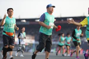 BIB: 5084, 5182
                            <button type="button" onclick="openModal(10574042)" class="btn btn-primary btn-sm float-right btn-popup" data-toggle="modal" data-target=".modal-high-quality">
                        <i class="fas fa-shopping-cart"></i> Add to Cart
                    </button>
                                            <button type="button" onclick="isThisMe(10574042, true)" class="btn btn-success btn-sm float-right btn-popup btn-isme hidden" data-toggle="tooltip" data-placement="bottom" title="นี่คือรูปของคุณใช่ไหม คลิกที่นี่เพื่อเอาเข้าอัลบั้ม">
                        <i class="fas fa-plus"></i> Add to album
                    </button>
                    <button type="button" onclick="isThisMe(10574042, false)" class="btn btn-warning btn-sm float-right btn-popup btn-isnotme hidden">
                        <i class="fas fa-ban"></i> Remove from album
                    </button>