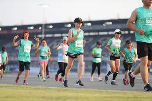 BIB: 520, 52422, 5095, 1512
                            <button type="button" onclick="openModal(10573584)" class="btn btn-primary btn-sm float-right btn-popup" data-toggle="modal" data-target=".modal-high-quality">
                        <i class="fas fa-shopping-cart"></i> Add to Cart
                    </button>
                                            <button type="button" onclick="isThisMe(10573584, true)" class="btn btn-success btn-sm float-right btn-popup btn-isme hidden" data-toggle="tooltip" data-placement="bottom" title="นี่คือรูปของคุณใช่ไหม คลิกที่นี่เพื่อเอาเข้าอัลบั้ม">
                        <i class="fas fa-plus"></i> Add to album
                    </button>
                    <button type="button" onclick="isThisMe(10573584, false)" class="btn btn-warning btn-sm float-right btn-popup btn-isnotme hidden">
                        <i class="fas fa-ban"></i> Remove from album
                    </button>