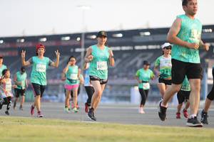 BIB: 52422, 50954, 1512
                            <button type="button" onclick="openModal(10573583)" class="btn btn-primary btn-sm float-right btn-popup" data-toggle="modal" data-target=".modal-high-quality">
                        <i class="fas fa-shopping-cart"></i> Add to Cart
                    </button>
                                            <button type="button" onclick="isThisMe(10573583, true)" class="btn btn-success btn-sm float-right btn-popup btn-isme hidden" data-toggle="tooltip" data-placement="bottom" title="นี่คือรูปของคุณใช่ไหม คลิกที่นี่เพื่อเอาเข้าอัลบั้ม">
                        <i class="fas fa-plus"></i> Add to album
                    </button>
                    <button type="button" onclick="isThisMe(10573583, false)" class="btn btn-warning btn-sm float-right btn-popup btn-isnotme hidden">
                        <i class="fas fa-ban"></i> Remove from album
                    </button>