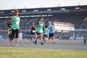 BIB: 500
                            <button type="button" onclick="openModal(10573683)" class="btn btn-primary btn-sm float-right btn-popup" data-toggle="modal" data-target=".modal-high-quality">
                        <i class="fas fa-shopping-cart"></i> Add to Cart
                    </button>
                                            <button type="button" onclick="isThisMe(10573683, true)" class="btn btn-success btn-sm float-right btn-popup btn-isme hidden" data-toggle="tooltip" data-placement="bottom" title="นี่คือรูปของคุณใช่ไหม คลิกที่นี่เพื่อเอาเข้าอัลบั้ม">
                        <i class="fas fa-plus"></i> Add to album
                    </button>
                    <button type="button" onclick="isThisMe(10573683, false)" class="btn btn-warning btn-sm float-right btn-popup btn-isnotme hidden">
                        <i class="fas fa-ban"></i> Remove from album
                    </button>