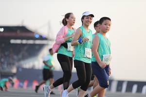 BIB: 505
                            <button type="button" onclick="openModal(10574008)" class="btn btn-primary btn-sm float-right btn-popup" data-toggle="modal" data-target=".modal-high-quality">
                        <i class="fas fa-shopping-cart"></i> Add to Cart
                    </button>
                                            <button type="button" onclick="isThisMe(10574008, true)" class="btn btn-success btn-sm float-right btn-popup btn-isme hidden" data-toggle="tooltip" data-placement="bottom" title="นี่คือรูปของคุณใช่ไหม คลิกที่นี่เพื่อเอาเข้าอัลบั้ม">
                        <i class="fas fa-plus"></i> Add to album
                    </button>
                    <button type="button" onclick="isThisMe(10574008, false)" class="btn btn-warning btn-sm float-right btn-popup btn-isnotme hidden">
                        <i class="fas fa-ban"></i> Remove from album
                    </button>