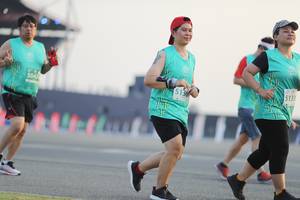 BIB: 5047, 5133
                            <button type="button" onclick="openModal(10574708)" class="btn btn-primary btn-sm float-right btn-popup" data-toggle="modal" data-target=".modal-high-quality">
                        <i class="fas fa-shopping-cart"></i> Add to Cart
                    </button>
                                            <button type="button" onclick="isThisMe(10574708, true)" class="btn btn-success btn-sm float-right btn-popup btn-isme hidden" data-toggle="tooltip" data-placement="bottom" title="นี่คือรูปของคุณใช่ไหม คลิกที่นี่เพื่อเอาเข้าอัลบั้ม">
                        <i class="fas fa-plus"></i> Add to album
                    </button>
                    <button type="button" onclick="isThisMe(10574708, false)" class="btn btn-warning btn-sm float-right btn-popup btn-isnotme hidden">
                        <i class="fas fa-ban"></i> Remove from album
                    </button>