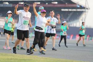 BIB: 52039, 52712, 505
                            <button type="button" onclick="openModal(10574797)" class="btn btn-primary btn-sm float-right btn-popup" data-toggle="modal" data-target=".modal-high-quality">
                        <i class="fas fa-shopping-cart"></i> Add to Cart
                    </button>
                                            <button type="button" onclick="isThisMe(10574797, true)" class="btn btn-success btn-sm float-right btn-popup btn-isme hidden" data-toggle="tooltip" data-placement="bottom" title="นี่คือรูปของคุณใช่ไหม คลิกที่นี่เพื่อเอาเข้าอัลบั้ม">
                        <i class="fas fa-plus"></i> Add to album
                    </button>
                    <button type="button" onclick="isThisMe(10574797, false)" class="btn btn-warning btn-sm float-right btn-popup btn-isnotme hidden">
                        <i class="fas fa-ban"></i> Remove from album
                    </button>