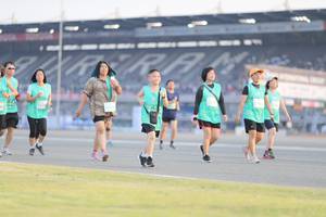 BIB: 
                            <button type="button" onclick="openModal(10574725)" class="btn btn-primary btn-sm float-right btn-popup" data-toggle="modal" data-target=".modal-high-quality">
                        <i class="fas fa-shopping-cart"></i> Add to Cart
                    </button>
                                            <button type="button" onclick="isThisMe(10574725, true)" class="btn btn-success btn-sm float-right btn-popup btn-isme hidden" data-toggle="tooltip" data-placement="bottom" title="นี่คือรูปของคุณใช่ไหม คลิกที่นี่เพื่อเอาเข้าอัลบั้ม">
                        <i class="fas fa-plus"></i> Add to album
                    </button>
                    <button type="button" onclick="isThisMe(10574725, false)" class="btn btn-warning btn-sm float-right btn-popup btn-isnotme hidden">
                        <i class="fas fa-ban"></i> Remove from album
                    </button>