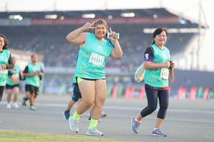 BIB: 53351, 511
                            <button type="button" onclick="openModal(10574663)" class="btn btn-primary btn-sm float-right btn-popup" data-toggle="modal" data-target=".modal-high-quality">
                        <i class="fas fa-shopping-cart"></i> Add to Cart
                    </button>
                                            <button type="button" onclick="isThisMe(10574663, true)" class="btn btn-success btn-sm float-right btn-popup btn-isme hidden" data-toggle="tooltip" data-placement="bottom" title="นี่คือรูปของคุณใช่ไหม คลิกที่นี่เพื่อเอาเข้าอัลบั้ม">
                        <i class="fas fa-plus"></i> Add to album
                    </button>
                    <button type="button" onclick="isThisMe(10574663, false)" class="btn btn-warning btn-sm float-right btn-popup btn-isnotme hidden">
                        <i class="fas fa-ban"></i> Remove from album
                    </button>