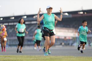 BIB: 50020
                            <button type="button" onclick="openModal(10574307)" class="btn btn-primary btn-sm float-right btn-popup" data-toggle="modal" data-target=".modal-high-quality">
                        <i class="fas fa-shopping-cart"></i> Add to Cart
                    </button>
                                            <button type="button" onclick="isThisMe(10574307, true)" class="btn btn-success btn-sm float-right btn-popup btn-isme hidden" data-toggle="tooltip" data-placement="bottom" title="นี่คือรูปของคุณใช่ไหม คลิกที่นี่เพื่อเอาเข้าอัลบั้ม">
                        <i class="fas fa-plus"></i> Add to album
                    </button>
                    <button type="button" onclick="isThisMe(10574307, false)" class="btn btn-warning btn-sm float-right btn-popup btn-isnotme hidden">
                        <i class="fas fa-ban"></i> Remove from album
                    </button>