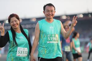 BIB: 51981, 53112
                            <button type="button" onclick="openModal(10575508)" class="btn btn-primary btn-sm float-right btn-popup" data-toggle="modal" data-target=".modal-high-quality">
                        <i class="fas fa-shopping-cart"></i> Add to Cart
                    </button>
                                            <button type="button" onclick="isThisMe(10575508, true)" class="btn btn-success btn-sm float-right btn-popup btn-isme hidden" data-toggle="tooltip" data-placement="bottom" title="นี่คือรูปของคุณใช่ไหม คลิกที่นี่เพื่อเอาเข้าอัลบั้ม">
                        <i class="fas fa-plus"></i> Add to album
                    </button>
                    <button type="button" onclick="isThisMe(10575508, false)" class="btn btn-warning btn-sm float-right btn-popup btn-isnotme hidden">
                        <i class="fas fa-ban"></i> Remove from album
                    </button>