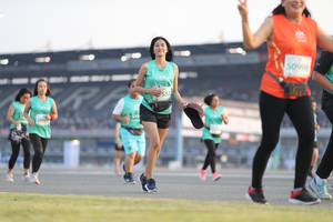 BIB: 50998
                            <button type="button" onclick="openModal(10574162)" class="btn btn-primary btn-sm float-right btn-popup" data-toggle="modal" data-target=".modal-high-quality">
                        <i class="fas fa-shopping-cart"></i> Add to Cart
                    </button>
                                            <button type="button" onclick="isThisMe(10574162, true)" class="btn btn-success btn-sm float-right btn-popup btn-isme hidden" data-toggle="tooltip" data-placement="bottom" title="นี่คือรูปของคุณใช่ไหม คลิกที่นี่เพื่อเอาเข้าอัลบั้ม">
                        <i class="fas fa-plus"></i> Add to album
                    </button>
                    <button type="button" onclick="isThisMe(10574162, false)" class="btn btn-warning btn-sm float-right btn-popup btn-isnotme hidden">
                        <i class="fas fa-ban"></i> Remove from album
                    </button>