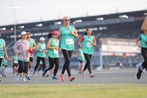 BIB: 5095
                            <button type="button" onclick="openModal(10573800)" class="btn btn-primary btn-sm float-right btn-popup" data-toggle="modal" data-target=".modal-high-quality">
                        <i class="fas fa-shopping-cart"></i> Add to Cart
                    </button>
                                            <button type="button" onclick="isThisMe(10573800, true)" class="btn btn-success btn-sm float-right btn-popup btn-isme hidden" data-toggle="tooltip" data-placement="bottom" title="นี่คือรูปของคุณใช่ไหม คลิกที่นี่เพื่อเอาเข้าอัลบั้ม">
                        <i class="fas fa-plus"></i> Add to album
                    </button>
                    <button type="button" onclick="isThisMe(10573800, false)" class="btn btn-warning btn-sm float-right btn-popup btn-isnotme hidden">
                        <i class="fas fa-ban"></i> Remove from album
                    </button>