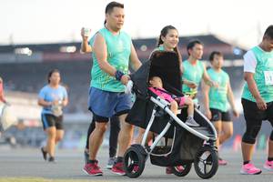 BIB: 
                            <button type="button" onclick="openModal(10574399)" class="btn btn-primary btn-sm float-right btn-popup" data-toggle="modal" data-target=".modal-high-quality">
                        <i class="fas fa-shopping-cart"></i> Add to Cart
                    </button>
                                            <button type="button" onclick="isThisMe(10574399, true)" class="btn btn-success btn-sm float-right btn-popup btn-isme hidden" data-toggle="tooltip" data-placement="bottom" title="นี่คือรูปของคุณใช่ไหม คลิกที่นี่เพื่อเอาเข้าอัลบั้ม">
                        <i class="fas fa-plus"></i> Add to album
                    </button>
                    <button type="button" onclick="isThisMe(10574399, false)" class="btn btn-warning btn-sm float-right btn-popup btn-isnotme hidden">
                        <i class="fas fa-ban"></i> Remove from album
                    </button>