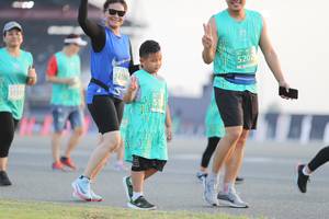 BIB: 5202, 51786, 51311
                            <button type="button" onclick="openModal(10574701)" class="btn btn-primary btn-sm float-right btn-popup" data-toggle="modal" data-target=".modal-high-quality">
                        <i class="fas fa-shopping-cart"></i> Add to Cart
                    </button>
                                            <button type="button" onclick="isThisMe(10574701, true)" class="btn btn-success btn-sm float-right btn-popup btn-isme hidden" data-toggle="tooltip" data-placement="bottom" title="นี่คือรูปของคุณใช่ไหม คลิกที่นี่เพื่อเอาเข้าอัลบั้ม">
                        <i class="fas fa-plus"></i> Add to album
                    </button>
                    <button type="button" onclick="isThisMe(10574701, false)" class="btn btn-warning btn-sm float-right btn-popup btn-isnotme hidden">
                        <i class="fas fa-ban"></i> Remove from album
                    </button>