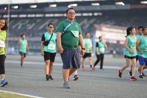 BIB: 026, 2660, 5283
                            <button type="button" onclick="openModal(10575419)" class="btn btn-primary btn-sm float-right btn-popup" data-toggle="modal" data-target=".modal-high-quality">
                        <i class="fas fa-shopping-cart"></i> Add to Cart
                    </button>
                                            <button type="button" onclick="isThisMe(10575419, true)" class="btn btn-success btn-sm float-right btn-popup btn-isme hidden" data-toggle="tooltip" data-placement="bottom" title="นี่คือรูปของคุณใช่ไหม คลิกที่นี่เพื่อเอาเข้าอัลบั้ม">
                        <i class="fas fa-plus"></i> Add to album
                    </button>
                    <button type="button" onclick="isThisMe(10575419, false)" class="btn btn-warning btn-sm float-right btn-popup btn-isnotme hidden">
                        <i class="fas fa-ban"></i> Remove from album
                    </button>