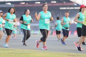 BIB: 53312, 53119
                            <button type="button" onclick="openModal(10574616)" class="btn btn-primary btn-sm float-right btn-popup" data-toggle="modal" data-target=".modal-high-quality">
                        <i class="fas fa-shopping-cart"></i> Add to Cart
                    </button>
                                            <button type="button" onclick="isThisMe(10574616, true)" class="btn btn-success btn-sm float-right btn-popup btn-isme hidden" data-toggle="tooltip" data-placement="bottom" title="นี่คือรูปของคุณใช่ไหม คลิกที่นี่เพื่อเอาเข้าอัลบั้ม">
                        <i class="fas fa-plus"></i> Add to album
                    </button>
                    <button type="button" onclick="isThisMe(10574616, false)" class="btn btn-warning btn-sm float-right btn-popup btn-isnotme hidden">
                        <i class="fas fa-ban"></i> Remove from album
                    </button>