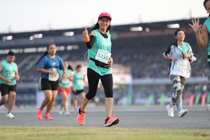 BIB: 5250
                            <button type="button" onclick="openModal(10574047)" class="btn btn-primary btn-sm float-right btn-popup" data-toggle="modal" data-target=".modal-high-quality">
                        <i class="fas fa-shopping-cart"></i> Add to Cart
                    </button>
                                            <button type="button" onclick="isThisMe(10574047, true)" class="btn btn-success btn-sm float-right btn-popup btn-isme hidden" data-toggle="tooltip" data-placement="bottom" title="นี่คือรูปของคุณใช่ไหม คลิกที่นี่เพื่อเอาเข้าอัลบั้ม">
                        <i class="fas fa-plus"></i> Add to album
                    </button>
                    <button type="button" onclick="isThisMe(10574047, false)" class="btn btn-warning btn-sm float-right btn-popup btn-isnotme hidden">
                        <i class="fas fa-ban"></i> Remove from album
                    </button>