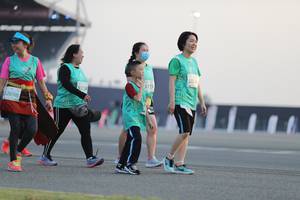 BIB: 500, 5127, 1324, 52698
                            <button type="button" onclick="openModal(10575194)" class="btn btn-primary btn-sm float-right btn-popup" data-toggle="modal" data-target=".modal-high-quality">
                        <i class="fas fa-shopping-cart"></i> Add to Cart
                    </button>
                                            <button type="button" onclick="isThisMe(10575194, true)" class="btn btn-success btn-sm float-right btn-popup btn-isme hidden" data-toggle="tooltip" data-placement="bottom" title="นี่คือรูปของคุณใช่ไหม คลิกที่นี่เพื่อเอาเข้าอัลบั้ม">
                        <i class="fas fa-plus"></i> Add to album
                    </button>
                    <button type="button" onclick="isThisMe(10575194, false)" class="btn btn-warning btn-sm float-right btn-popup btn-isnotme hidden">
                        <i class="fas fa-ban"></i> Remove from album
                    </button>