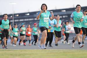 BIB: 80241, 5172, 51660
                            <button type="button" onclick="openModal(10573848)" class="btn btn-primary btn-sm float-right btn-popup" data-toggle="modal" data-target=".modal-high-quality">
                        <i class="fas fa-shopping-cart"></i> Add to Cart
                    </button>
                                            <button type="button" onclick="isThisMe(10573848, true)" class="btn btn-success btn-sm float-right btn-popup btn-isme hidden" data-toggle="tooltip" data-placement="bottom" title="นี่คือรูปของคุณใช่ไหม คลิกที่นี่เพื่อเอาเข้าอัลบั้ม">
                        <i class="fas fa-plus"></i> Add to album
                    </button>
                    <button type="button" onclick="isThisMe(10573848, false)" class="btn btn-warning btn-sm float-right btn-popup btn-isnotme hidden">
                        <i class="fas fa-ban"></i> Remove from album
                    </button>