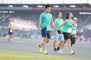 BIB: 5016, 5181, 52300, 510
                            <button type="button" onclick="openModal(10574759)" class="btn btn-primary btn-sm float-right btn-popup" data-toggle="modal" data-target=".modal-high-quality">
                        <i class="fas fa-shopping-cart"></i> Add to Cart
                    </button>
                                            <button type="button" onclick="isThisMe(10574759, true)" class="btn btn-success btn-sm float-right btn-popup btn-isme hidden" data-toggle="tooltip" data-placement="bottom" title="นี่คือรูปของคุณใช่ไหม คลิกที่นี่เพื่อเอาเข้าอัลบั้ม">
                        <i class="fas fa-plus"></i> Add to album
                    </button>
                    <button type="button" onclick="isThisMe(10574759, false)" class="btn btn-warning btn-sm float-right btn-popup btn-isnotme hidden">
                        <i class="fas fa-ban"></i> Remove from album
                    </button>