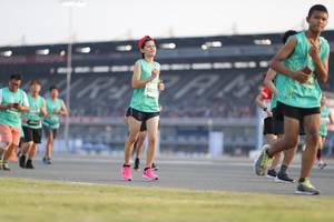 BIB: 5077
                            <button type="button" onclick="openModal(10573674)" class="btn btn-primary btn-sm float-right btn-popup" data-toggle="modal" data-target=".modal-high-quality">
                        <i class="fas fa-shopping-cart"></i> Add to Cart
                    </button>
                                            <button type="button" onclick="isThisMe(10573674, true)" class="btn btn-success btn-sm float-right btn-popup btn-isme hidden" data-toggle="tooltip" data-placement="bottom" title="นี่คือรูปของคุณใช่ไหม คลิกที่นี่เพื่อเอาเข้าอัลบั้ม">
                        <i class="fas fa-plus"></i> Add to album
                    </button>
                    <button type="button" onclick="isThisMe(10573674, false)" class="btn btn-warning btn-sm float-right btn-popup btn-isnotme hidden">
                        <i class="fas fa-ban"></i> Remove from album
                    </button>