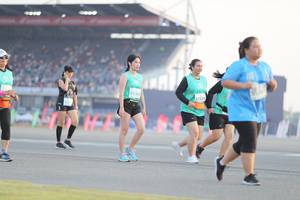 BIB: 8336, 1339
                            <button type="button" onclick="openModal(10574676)" class="btn btn-primary btn-sm float-right btn-popup" data-toggle="modal" data-target=".modal-high-quality">
                        <i class="fas fa-shopping-cart"></i> Add to Cart
                    </button>
                                            <button type="button" onclick="isThisMe(10574676, true)" class="btn btn-success btn-sm float-right btn-popup btn-isme hidden" data-toggle="tooltip" data-placement="bottom" title="นี่คือรูปของคุณใช่ไหม คลิกที่นี่เพื่อเอาเข้าอัลบั้ม">
                        <i class="fas fa-plus"></i> Add to album
                    </button>
                    <button type="button" onclick="isThisMe(10574676, false)" class="btn btn-warning btn-sm float-right btn-popup btn-isnotme hidden">
                        <i class="fas fa-ban"></i> Remove from album
                    </button>