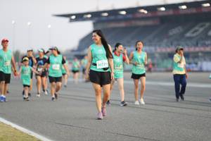 BIB: 6883, 50729
                            <button type="button" onclick="openModal(10575451)" class="btn btn-primary btn-sm float-right btn-popup" data-toggle="modal" data-target=".modal-high-quality">
                        <i class="fas fa-shopping-cart"></i> Add to Cart
                    </button>
                                            <button type="button" onclick="isThisMe(10575451, true)" class="btn btn-success btn-sm float-right btn-popup btn-isme hidden" data-toggle="tooltip" data-placement="bottom" title="นี่คือรูปของคุณใช่ไหม คลิกที่นี่เพื่อเอาเข้าอัลบั้ม">
                        <i class="fas fa-plus"></i> Add to album
                    </button>
                    <button type="button" onclick="isThisMe(10575451, false)" class="btn btn-warning btn-sm float-right btn-popup btn-isnotme hidden">
                        <i class="fas fa-ban"></i> Remove from album
                    </button>