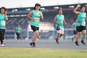 BIB: 2498, 5280, 51123
                            <button type="button" onclick="openModal(10573946)" class="btn btn-primary btn-sm float-right btn-popup" data-toggle="modal" data-target=".modal-high-quality">
                        <i class="fas fa-shopping-cart"></i> Add to Cart
                    </button>
                                            <button type="button" onclick="isThisMe(10573946, true)" class="btn btn-success btn-sm float-right btn-popup btn-isme hidden" data-toggle="tooltip" data-placement="bottom" title="นี่คือรูปของคุณใช่ไหม คลิกที่นี่เพื่อเอาเข้าอัลบั้ม">
                        <i class="fas fa-plus"></i> Add to album
                    </button>
                    <button type="button" onclick="isThisMe(10573946, false)" class="btn btn-warning btn-sm float-right btn-popup btn-isnotme hidden">
                        <i class="fas fa-ban"></i> Remove from album
                    </button>