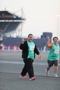 BIB: 51340, 512561
                            <button type="button" onclick="openModal(10575378)" class="btn btn-primary btn-sm float-right btn-popup" data-toggle="modal" data-target=".modal-high-quality">
                        <i class="fas fa-shopping-cart"></i> Add to Cart
                    </button>
                                            <button type="button" onclick="isThisMe(10575378, true)" class="btn btn-success btn-sm float-right btn-popup btn-isme hidden" data-toggle="tooltip" data-placement="bottom" title="นี่คือรูปของคุณใช่ไหม คลิกที่นี่เพื่อเอาเข้าอัลบั้ม">
                        <i class="fas fa-plus"></i> Add to album
                    </button>
                    <button type="button" onclick="isThisMe(10575378, false)" class="btn btn-warning btn-sm float-right btn-popup btn-isnotme hidden">
                        <i class="fas fa-ban"></i> Remove from album
                    </button>