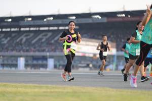 BIB: 525, 509
                            <button type="button" onclick="openModal(10573691)" class="btn btn-primary btn-sm float-right btn-popup" data-toggle="modal" data-target=".modal-high-quality">
                        <i class="fas fa-shopping-cart"></i> Add to Cart
                    </button>
                                            <button type="button" onclick="isThisMe(10573691, true)" class="btn btn-success btn-sm float-right btn-popup btn-isme hidden" data-toggle="tooltip" data-placement="bottom" title="นี่คือรูปของคุณใช่ไหม คลิกที่นี่เพื่อเอาเข้าอัลบั้ม">
                        <i class="fas fa-plus"></i> Add to album
                    </button>
                    <button type="button" onclick="isThisMe(10573691, false)" class="btn btn-warning btn-sm float-right btn-popup btn-isnotme hidden">
                        <i class="fas fa-ban"></i> Remove from album
                    </button>