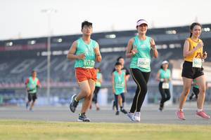 BIB: 233, 5062, 50623, 51728
                            <button type="button" onclick="openModal(10573415)" class="btn btn-primary btn-sm float-right btn-popup" data-toggle="modal" data-target=".modal-high-quality">
                        <i class="fas fa-shopping-cart"></i> Add to Cart
                    </button>
                                            <button type="button" onclick="isThisMe(10573415, true)" class="btn btn-success btn-sm float-right btn-popup btn-isme hidden" data-toggle="tooltip" data-placement="bottom" title="นี่คือรูปของคุณใช่ไหม คลิกที่นี่เพื่อเอาเข้าอัลบั้ม">
                        <i class="fas fa-plus"></i> Add to album
                    </button>
                    <button type="button" onclick="isThisMe(10573415, false)" class="btn btn-warning btn-sm float-right btn-popup btn-isnotme hidden">
                        <i class="fas fa-ban"></i> Remove from album
                    </button>