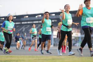 BIB: 52884, 51298, 5265
                            <button type="button" onclick="openModal(10574333)" class="btn btn-primary btn-sm float-right btn-popup" data-toggle="modal" data-target=".modal-high-quality">
                        <i class="fas fa-shopping-cart"></i> Add to Cart
                    </button>
                                            <button type="button" onclick="isThisMe(10574333, true)" class="btn btn-success btn-sm float-right btn-popup btn-isme hidden" data-toggle="tooltip" data-placement="bottom" title="นี่คือรูปของคุณใช่ไหม คลิกที่นี่เพื่อเอาเข้าอัลบั้ม">
                        <i class="fas fa-plus"></i> Add to album
                    </button>
                    <button type="button" onclick="isThisMe(10574333, false)" class="btn btn-warning btn-sm float-right btn-popup btn-isnotme hidden">
                        <i class="fas fa-ban"></i> Remove from album
                    </button>