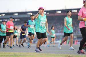 BIB: 5094
                            <button type="button" onclick="openModal(10574227)" class="btn btn-primary btn-sm float-right btn-popup" data-toggle="modal" data-target=".modal-high-quality">
                        <i class="fas fa-shopping-cart"></i> Add to Cart
                    </button>
                                            <button type="button" onclick="isThisMe(10574227, true)" class="btn btn-success btn-sm float-right btn-popup btn-isme hidden" data-toggle="tooltip" data-placement="bottom" title="นี่คือรูปของคุณใช่ไหม คลิกที่นี่เพื่อเอาเข้าอัลบั้ม">
                        <i class="fas fa-plus"></i> Add to album
                    </button>
                    <button type="button" onclick="isThisMe(10574227, false)" class="btn btn-warning btn-sm float-right btn-popup btn-isnotme hidden">
                        <i class="fas fa-ban"></i> Remove from album
                    </button>