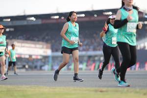 BIB: 526, 833, 1135
                            <button type="button" onclick="openModal(10574070)" class="btn btn-primary btn-sm float-right btn-popup" data-toggle="modal" data-target=".modal-high-quality">
                        <i class="fas fa-shopping-cart"></i> Add to Cart
                    </button>
                                            <button type="button" onclick="isThisMe(10574070, true)" class="btn btn-success btn-sm float-right btn-popup btn-isme hidden" data-toggle="tooltip" data-placement="bottom" title="นี่คือรูปของคุณใช่ไหม คลิกที่นี่เพื่อเอาเข้าอัลบั้ม">
                        <i class="fas fa-plus"></i> Add to album
                    </button>
                    <button type="button" onclick="isThisMe(10574070, false)" class="btn btn-warning btn-sm float-right btn-popup btn-isnotme hidden">
                        <i class="fas fa-ban"></i> Remove from album
                    </button>