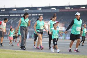 BIB: 53417, 529, 51520
                            <button type="button" onclick="openModal(10575056)" class="btn btn-primary btn-sm float-right btn-popup" data-toggle="modal" data-target=".modal-high-quality">
                        <i class="fas fa-shopping-cart"></i> Add to Cart
                    </button>
                                            <button type="button" onclick="isThisMe(10575056, true)" class="btn btn-success btn-sm float-right btn-popup btn-isme hidden" data-toggle="tooltip" data-placement="bottom" title="นี่คือรูปของคุณใช่ไหม คลิกที่นี่เพื่อเอาเข้าอัลบั้ม">
                        <i class="fas fa-plus"></i> Add to album
                    </button>
                    <button type="button" onclick="isThisMe(10575056, false)" class="btn btn-warning btn-sm float-right btn-popup btn-isnotme hidden">
                        <i class="fas fa-ban"></i> Remove from album
                    </button>