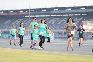 BIB: 52740, 522
                            <button type="button" onclick="openModal(10574729)" class="btn btn-primary btn-sm float-right btn-popup" data-toggle="modal" data-target=".modal-high-quality">
                        <i class="fas fa-shopping-cart"></i> Add to Cart
                    </button>
                                            <button type="button" onclick="isThisMe(10574729, true)" class="btn btn-success btn-sm float-right btn-popup btn-isme hidden" data-toggle="tooltip" data-placement="bottom" title="นี่คือรูปของคุณใช่ไหม คลิกที่นี่เพื่อเอาเข้าอัลบั้ม">
                        <i class="fas fa-plus"></i> Add to album
                    </button>
                    <button type="button" onclick="isThisMe(10574729, false)" class="btn btn-warning btn-sm float-right btn-popup btn-isnotme hidden">
                        <i class="fas fa-ban"></i> Remove from album
                    </button>