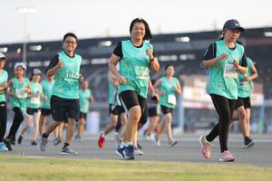 BIB: 5097, 51969, 51844
                            <button type="button" onclick="openModal(10573711)" class="btn btn-primary btn-sm float-right btn-popup" data-toggle="modal" data-target=".modal-high-quality">
                        <i class="fas fa-shopping-cart"></i> Add to Cart
                    </button>
                                            <button type="button" onclick="isThisMe(10573711, true)" class="btn btn-success btn-sm float-right btn-popup btn-isme hidden" data-toggle="tooltip" data-placement="bottom" title="นี่คือรูปของคุณใช่ไหม คลิกที่นี่เพื่อเอาเข้าอัลบั้ม">
                        <i class="fas fa-plus"></i> Add to album
                    </button>
                    <button type="button" onclick="isThisMe(10573711, false)" class="btn btn-warning btn-sm float-right btn-popup btn-isnotme hidden">
                        <i class="fas fa-ban"></i> Remove from album
                    </button>