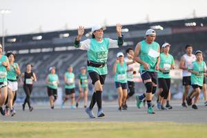 BIB: 50269
                            <button type="button" onclick="openModal(10573834)" class="btn btn-primary btn-sm float-right btn-popup" data-toggle="modal" data-target=".modal-high-quality">
                        <i class="fas fa-shopping-cart"></i> Add to Cart
                    </button>
                                            <button type="button" onclick="isThisMe(10573834, true)" class="btn btn-success btn-sm float-right btn-popup btn-isme hidden" data-toggle="tooltip" data-placement="bottom" title="นี่คือรูปของคุณใช่ไหม คลิกที่นี่เพื่อเอาเข้าอัลบั้ม">
                        <i class="fas fa-plus"></i> Add to album
                    </button>
                    <button type="button" onclick="isThisMe(10573834, false)" class="btn btn-warning btn-sm float-right btn-popup btn-isnotme hidden">
                        <i class="fas fa-ban"></i> Remove from album
                    </button>