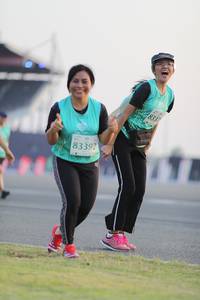 BIB: 833, 83392
                            <button type="button" onclick="openModal(10574839)" class="btn btn-primary btn-sm float-right btn-popup" data-toggle="modal" data-target=".modal-high-quality">
                        <i class="fas fa-shopping-cart"></i> Add to Cart
                    </button>
                                            <button type="button" onclick="isThisMe(10574839, true)" class="btn btn-success btn-sm float-right btn-popup btn-isme hidden" data-toggle="tooltip" data-placement="bottom" title="นี่คือรูปของคุณใช่ไหม คลิกที่นี่เพื่อเอาเข้าอัลบั้ม">
                        <i class="fas fa-plus"></i> Add to album
                    </button>
                    <button type="button" onclick="isThisMe(10574839, false)" class="btn btn-warning btn-sm float-right btn-popup btn-isnotme hidden">
                        <i class="fas fa-ban"></i> Remove from album
                    </button>