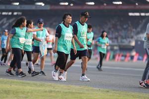 BIB: 520, 53296, 05220
                            <button type="button" onclick="openModal(10574890)" class="btn btn-primary btn-sm float-right btn-popup" data-toggle="modal" data-target=".modal-high-quality">
                        <i class="fas fa-shopping-cart"></i> Add to Cart
                    </button>
                                            <button type="button" onclick="isThisMe(10574890, true)" class="btn btn-success btn-sm float-right btn-popup btn-isme hidden" data-toggle="tooltip" data-placement="bottom" title="นี่คือรูปของคุณใช่ไหม คลิกที่นี่เพื่อเอาเข้าอัลบั้ม">
                        <i class="fas fa-plus"></i> Add to album
                    </button>
                    <button type="button" onclick="isThisMe(10574890, false)" class="btn btn-warning btn-sm float-right btn-popup btn-isnotme hidden">
                        <i class="fas fa-ban"></i> Remove from album
                    </button>