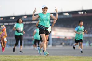 BIB: 500
                            <button type="button" onclick="openModal(10574306)" class="btn btn-primary btn-sm float-right btn-popup" data-toggle="modal" data-target=".modal-high-quality">
                        <i class="fas fa-shopping-cart"></i> Add to Cart
                    </button>
                                            <button type="button" onclick="isThisMe(10574306, true)" class="btn btn-success btn-sm float-right btn-popup btn-isme hidden" data-toggle="tooltip" data-placement="bottom" title="นี่คือรูปของคุณใช่ไหม คลิกที่นี่เพื่อเอาเข้าอัลบั้ม">
                        <i class="fas fa-plus"></i> Add to album
                    </button>
                    <button type="button" onclick="isThisMe(10574306, false)" class="btn btn-warning btn-sm float-right btn-popup btn-isnotme hidden">
                        <i class="fas fa-ban"></i> Remove from album
                    </button>