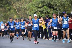 BIB: 46344, 46387, 42405, 46289
                            <button type="button" onclick="openModal(11493126)" class="btn btn-primary btn-sm float-right btn-popup" data-toggle="modal" data-target=".modal-high-quality">
                        <i class="fas fa-shopping-cart"></i> Add to Cart
                    </button>
                                            <button type="button" onclick="isThisMe(11493126, true)" class="btn btn-success btn-sm float-right btn-popup btn-isme hidden" data-toggle="tooltip" data-placement="bottom" title="นี่คือรูปของคุณใช่ไหม คลิกที่นี่เพื่อเอาเข้าอัลบั้ม">
                        <i class="fas fa-plus"></i> Add to album
                    </button>
                    <button type="button" onclick="isThisMe(11493126, false)" class="btn btn-warning btn-sm float-right btn-popup btn-isnotme hidden">
                        <i class="fas fa-ban"></i> Remove from album
                    </button>