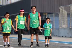 BIB: 51034, 50380, 50020, 500
                            <button type="button" onclick="openModal(11970530)" class="btn btn-primary btn-sm float-right btn-popup" data-toggle="modal" data-target=".modal-high-quality">
                        <i class="fas fa-shopping-cart"></i> Add to Cart
                    </button>
                                            <button type="button" onclick="isThisMe(11970530, true)" class="btn btn-success btn-sm float-right btn-popup btn-isme hidden" data-toggle="tooltip" data-placement="bottom" title="นี่คือรูปของคุณใช่ไหม คลิกที่นี่เพื่อเอาเข้าอัลบั้ม">
                        <i class="fas fa-plus"></i> Add to album
                    </button>
                    <button type="button" onclick="isThisMe(11970530, false)" class="btn btn-warning btn-sm float-right btn-popup btn-isnotme hidden">
                        <i class="fas fa-ban"></i> Remove from album
                    </button>