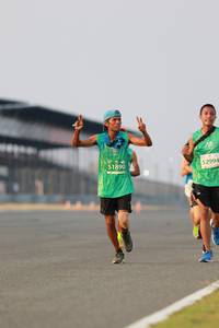 BIB: 51890, 52994
                            <button type="button" onclick="openModal(11988067)" class="btn btn-primary btn-sm float-right btn-popup" data-toggle="modal" data-target=".modal-high-quality">
                        <i class="fas fa-shopping-cart"></i> Add to Cart
                    </button>
                                            <button type="button" onclick="isThisMe(11988067, true)" class="btn btn-success btn-sm float-right btn-popup btn-isme hidden" data-toggle="tooltip" data-placement="bottom" title="นี่คือรูปของคุณใช่ไหม คลิกที่นี่เพื่อเอาเข้าอัลบั้ม">
                        <i class="fas fa-plus"></i> Add to album
                    </button>
                    <button type="button" onclick="isThisMe(11988067, false)" class="btn btn-warning btn-sm float-right btn-popup btn-isnotme hidden">
                        <i class="fas fa-ban"></i> Remove from album
                    </button>