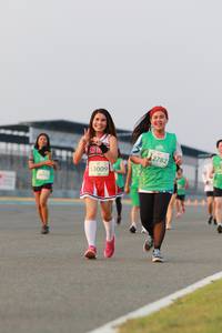 BIB: 2782, 53009
                            <button type="button" onclick="openModal(11999746)" class="btn btn-primary btn-sm float-right btn-popup" data-toggle="modal" data-target=".modal-high-quality">
                        <i class="fas fa-shopping-cart"></i> Add to Cart
                    </button>
                                            <button type="button" onclick="isThisMe(11999746, true)" class="btn btn-success btn-sm float-right btn-popup btn-isme hidden" data-toggle="tooltip" data-placement="bottom" title="นี่คือรูปของคุณใช่ไหม คลิกที่นี่เพื่อเอาเข้าอัลบั้ม">
                        <i class="fas fa-plus"></i> Add to album
                    </button>
                    <button type="button" onclick="isThisMe(11999746, false)" class="btn btn-warning btn-sm float-right btn-popup btn-isnotme hidden">
                        <i class="fas fa-ban"></i> Remove from album
                    </button>