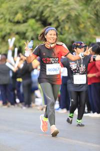 BIB: 46067
                            <button type="button" onclick="openModal(11767984)" class="btn btn-primary btn-sm float-right btn-popup" data-toggle="modal" data-target=".modal-high-quality">
                        <i class="fas fa-shopping-cart"></i> Add to Cart
                    </button>
                                            <button type="button" onclick="isThisMe(11767984, true)" class="btn btn-success btn-sm float-right btn-popup btn-isme hidden" data-toggle="tooltip" data-placement="bottom" title="นี่คือรูปของคุณใช่ไหม คลิกที่นี่เพื่อเอาเข้าอัลบั้ม">
                        <i class="fas fa-plus"></i> Add to album
                    </button>
                    <button type="button" onclick="isThisMe(11767984, false)" class="btn btn-warning btn-sm float-right btn-popup btn-isnotme hidden">
                        <i class="fas fa-ban"></i> Remove from album
                    </button>