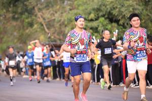 BIB: 4140, 45142, 45730
                            <button type="button" onclick="openModal(11484146)" class="btn btn-primary btn-sm float-right btn-popup" data-toggle="modal" data-target=".modal-high-quality">
                        <i class="fas fa-shopping-cart"></i> Add to Cart
                    </button>
                                            <button type="button" onclick="isThisMe(11484146, true)" class="btn btn-success btn-sm float-right btn-popup btn-isme hidden" data-toggle="tooltip" data-placement="bottom" title="นี่คือรูปของคุณใช่ไหม คลิกที่นี่เพื่อเอาเข้าอัลบั้ม">
                        <i class="fas fa-plus"></i> Add to album
                    </button>
                    <button type="button" onclick="isThisMe(11484146, false)" class="btn btn-warning btn-sm float-right btn-popup btn-isnotme hidden">
                        <i class="fas fa-ban"></i> Remove from album
                    </button>