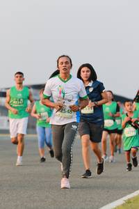 BIB: 2548, 52794
                            <button type="button" onclick="openModal(11998972)" class="btn btn-primary btn-sm float-right btn-popup" data-toggle="modal" data-target=".modal-high-quality">
                        <i class="fas fa-shopping-cart"></i> Add to Cart
                    </button>
                                            <button type="button" onclick="isThisMe(11998972, true)" class="btn btn-success btn-sm float-right btn-popup btn-isme hidden" data-toggle="tooltip" data-placement="bottom" title="นี่คือรูปของคุณใช่ไหม คลิกที่นี่เพื่อเอาเข้าอัลบั้ม">
                        <i class="fas fa-plus"></i> Add to album
                    </button>
                    <button type="button" onclick="isThisMe(11998972, false)" class="btn btn-warning btn-sm float-right btn-popup btn-isnotme hidden">
                        <i class="fas fa-ban"></i> Remove from album
                    </button>