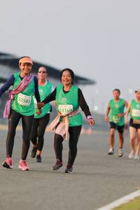 BIB: 52585, 53169
                            <button type="button" onclick="openModal(11989913)" class="btn btn-primary btn-sm float-right btn-popup" data-toggle="modal" data-target=".modal-high-quality">
                        <i class="fas fa-shopping-cart"></i> Add to Cart
                    </button>
                                            <button type="button" onclick="isThisMe(11989913, true)" class="btn btn-success btn-sm float-right btn-popup btn-isme hidden" data-toggle="tooltip" data-placement="bottom" title="นี่คือรูปของคุณใช่ไหม คลิกที่นี่เพื่อเอาเข้าอัลบั้ม">
                        <i class="fas fa-plus"></i> Add to album
                    </button>
                    <button type="button" onclick="isThisMe(11989913, false)" class="btn btn-warning btn-sm float-right btn-popup btn-isnotme hidden">
                        <i class="fas fa-ban"></i> Remove from album
                    </button>