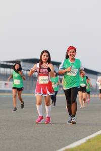 BIB: 2782, 53009
                            <button type="button" onclick="openModal(11999754)" class="btn btn-primary btn-sm float-right btn-popup" data-toggle="modal" data-target=".modal-high-quality">
                        <i class="fas fa-shopping-cart"></i> Add to Cart
                    </button>
                                            <button type="button" onclick="isThisMe(11999754, true)" class="btn btn-success btn-sm float-right btn-popup btn-isme hidden" data-toggle="tooltip" data-placement="bottom" title="นี่คือรูปของคุณใช่ไหม คลิกที่นี่เพื่อเอาเข้าอัลบั้ม">
                        <i class="fas fa-plus"></i> Add to album
                    </button>
                    <button type="button" onclick="isThisMe(11999754, false)" class="btn btn-warning btn-sm float-right btn-popup btn-isnotme hidden">
                        <i class="fas fa-ban"></i> Remove from album
                    </button>