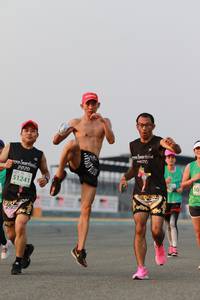 BIB: 2020, 51241
                            <button type="button" onclick="openModal(11998452)" class="btn btn-primary btn-sm float-right btn-popup" data-toggle="modal" data-target=".modal-high-quality">
                        <i class="fas fa-shopping-cart"></i> Add to Cart
                    </button>
                                            <button type="button" onclick="isThisMe(11998452, true)" class="btn btn-success btn-sm float-right btn-popup btn-isme hidden" data-toggle="tooltip" data-placement="bottom" title="นี่คือรูปของคุณใช่ไหม คลิกที่นี่เพื่อเอาเข้าอัลบั้ม">
                        <i class="fas fa-plus"></i> Add to album
                    </button>
                    <button type="button" onclick="isThisMe(11998452, false)" class="btn btn-warning btn-sm float-right btn-popup btn-isnotme hidden">
                        <i class="fas fa-ban"></i> Remove from album
                    </button>