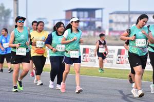 BIB: 53161, 5228, 51332, 52563, 200, 52477
                            <button type="button" onclick="openModal(12260927)" class="btn btn-primary btn-sm float-right btn-popup" data-toggle="modal" data-target=".modal-high-quality">
                        <i class="fas fa-shopping-cart"></i> Add to Cart
                    </button>
                                            <button type="button" onclick="isThisMe(12260927, true)" class="btn btn-success btn-sm float-right btn-popup btn-isme hidden" data-toggle="tooltip" data-placement="bottom" title="นี่คือรูปของคุณใช่ไหม คลิกที่นี่เพื่อเอาเข้าอัลบั้ม">
                        <i class="fas fa-plus"></i> Add to album
                    </button>
                    <button type="button" onclick="isThisMe(12260927, false)" class="btn btn-warning btn-sm float-right btn-popup btn-isnotme hidden">
                        <i class="fas fa-ban"></i> Remove from album
                    </button>